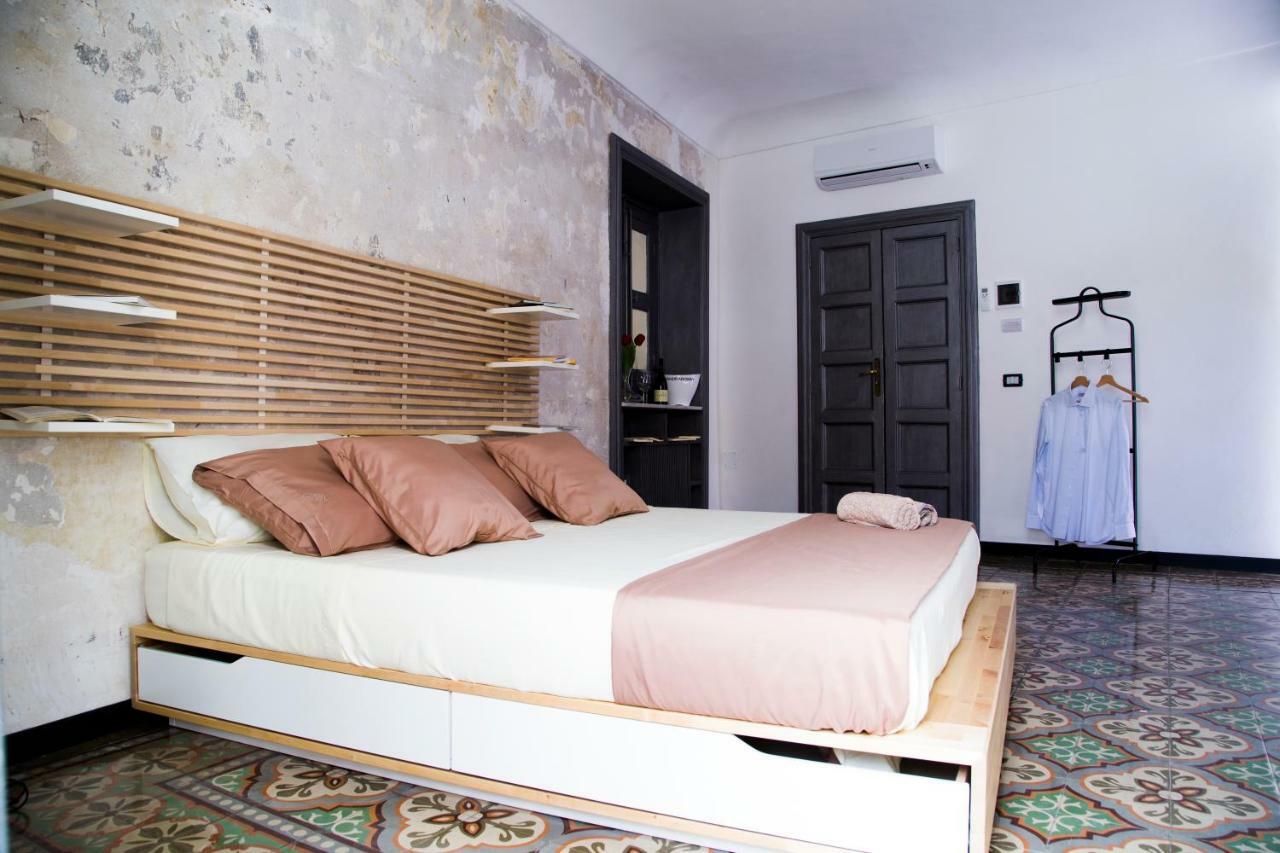 Community Rooms & Wine Favara Buitenkant foto