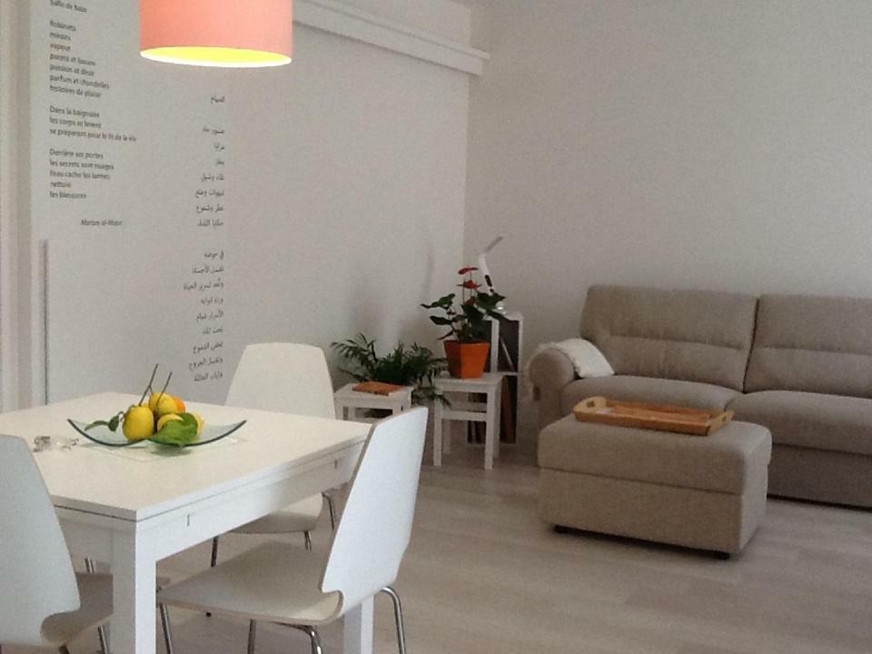 Community Rooms & Wine Favara Buitenkant foto